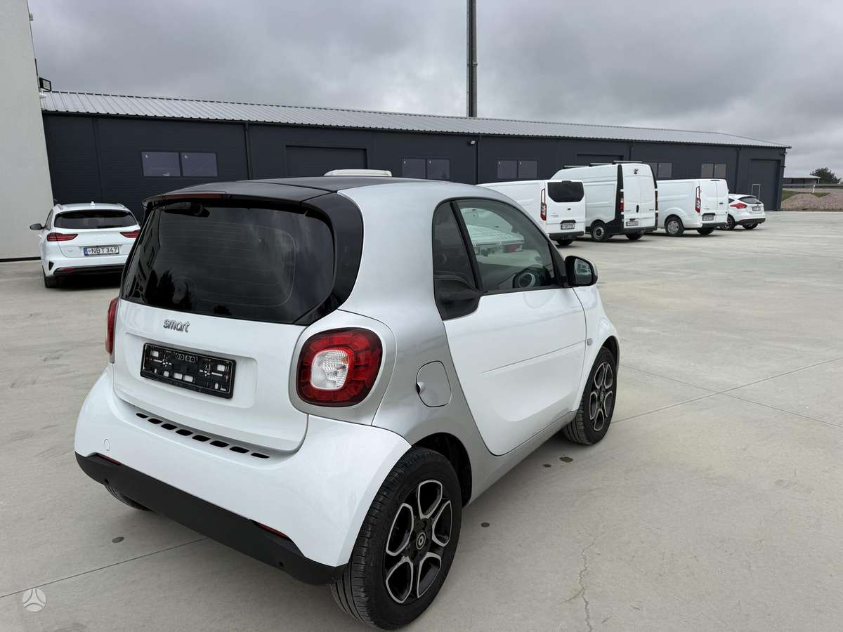 Smart Fortwo, 1.0 l., Хэтчбек