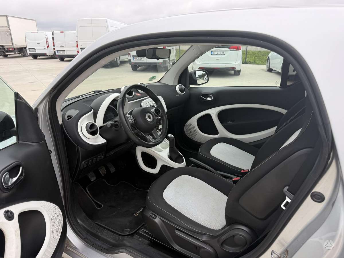 Smart Fortwo, 1.0 l., Хэтчбек