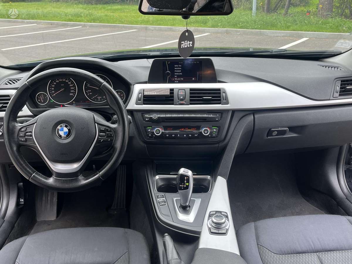 BMW 318, 1.8 l., Универсал