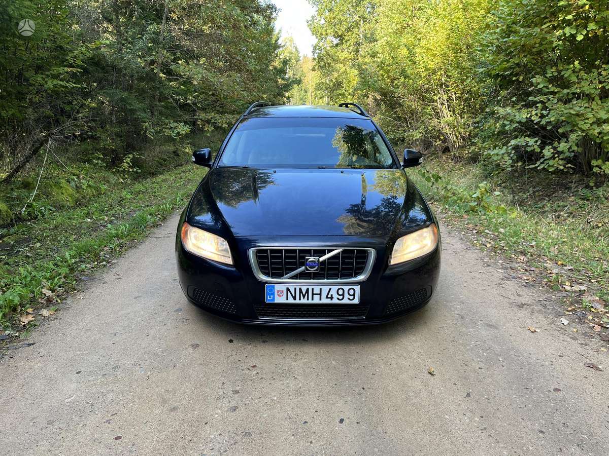 Volvo V70, 2.4 l., wagon
