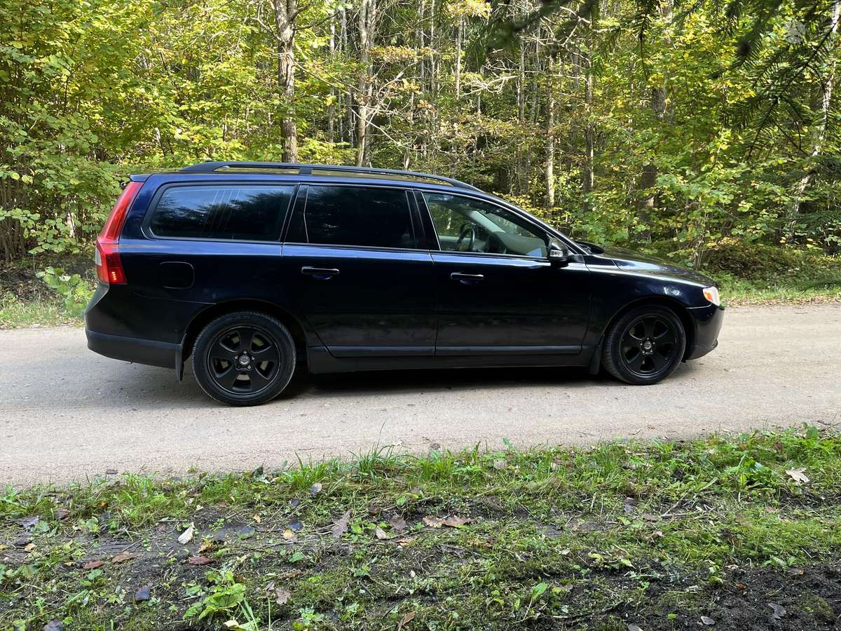 Volvo V70, 2.4 l., wagon