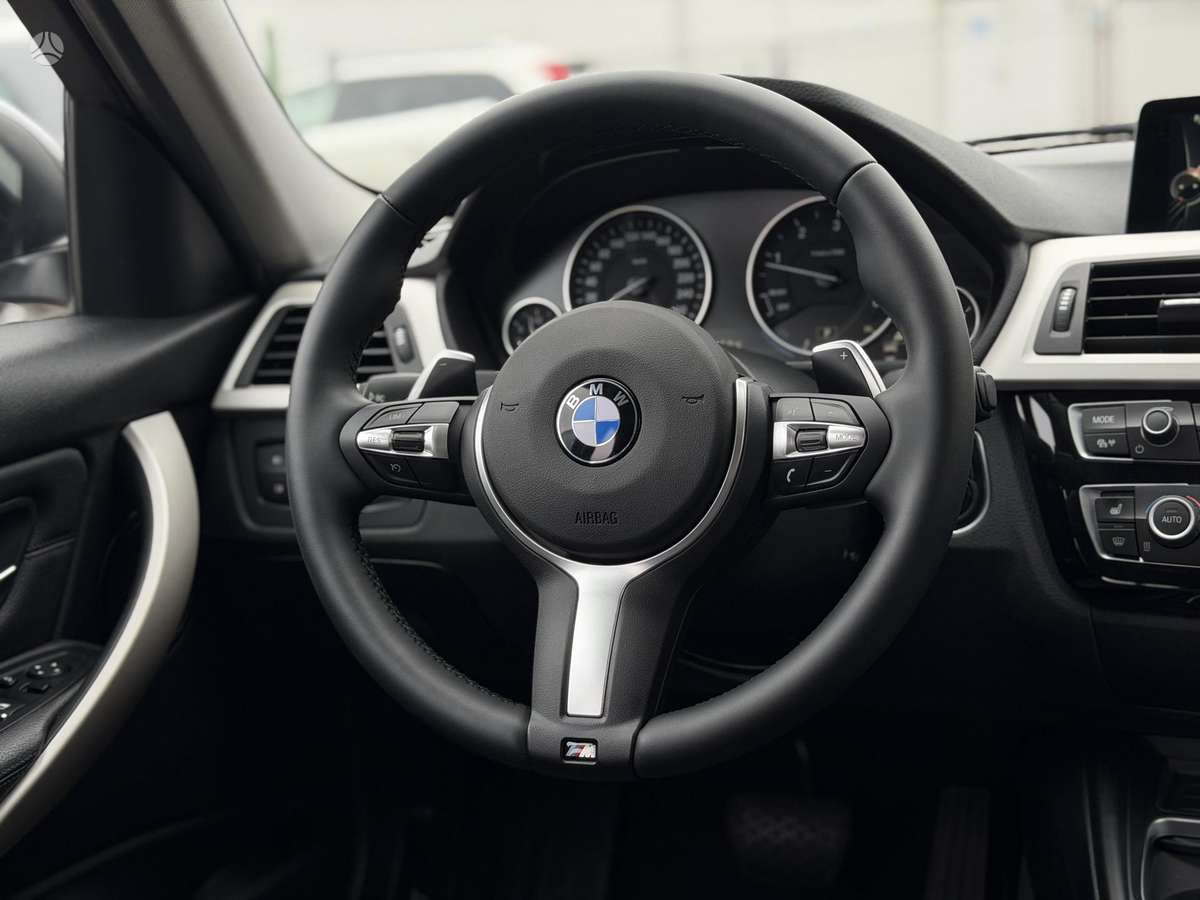 BMW 320, 2.0 l., universalas