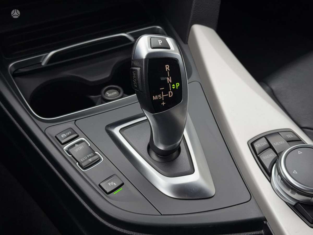 BMW 320, 2.0 l., universalas