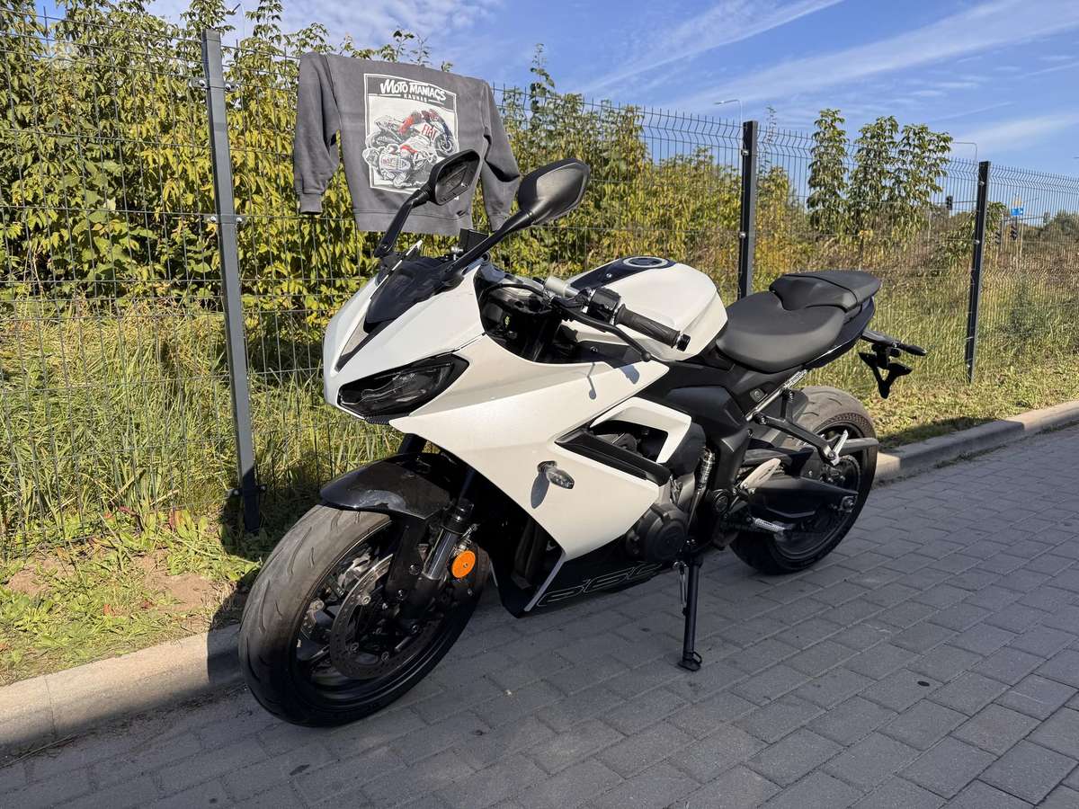 Triumph Daytona 660cc, superbikes