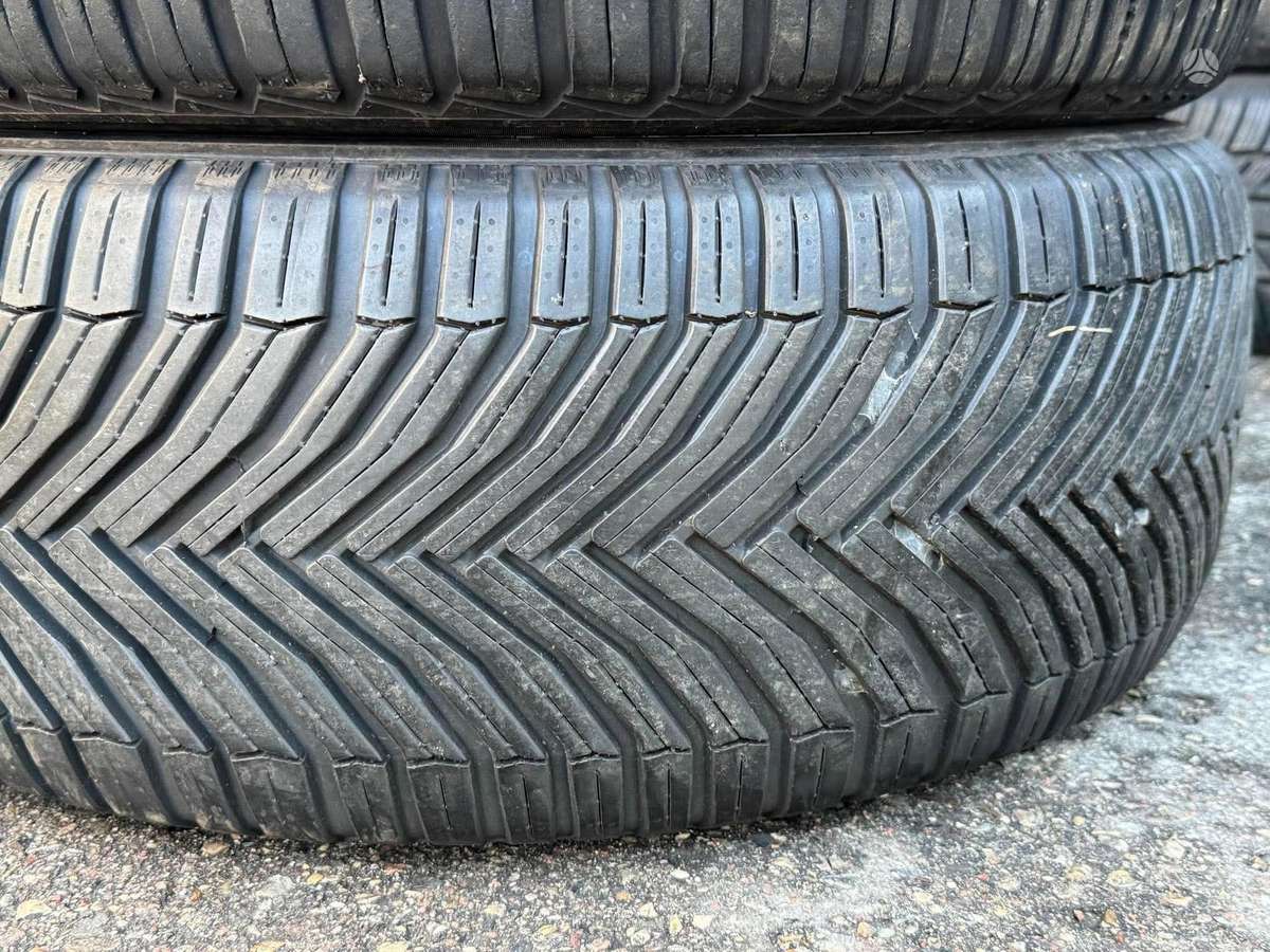 Michelin CROSSCLIMATE 2 XL, universalios 235/50 R19