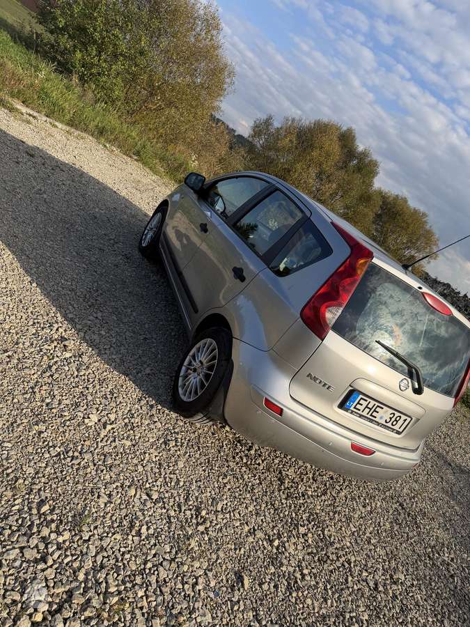 Nissan Note, 1.4 l., Минивэн