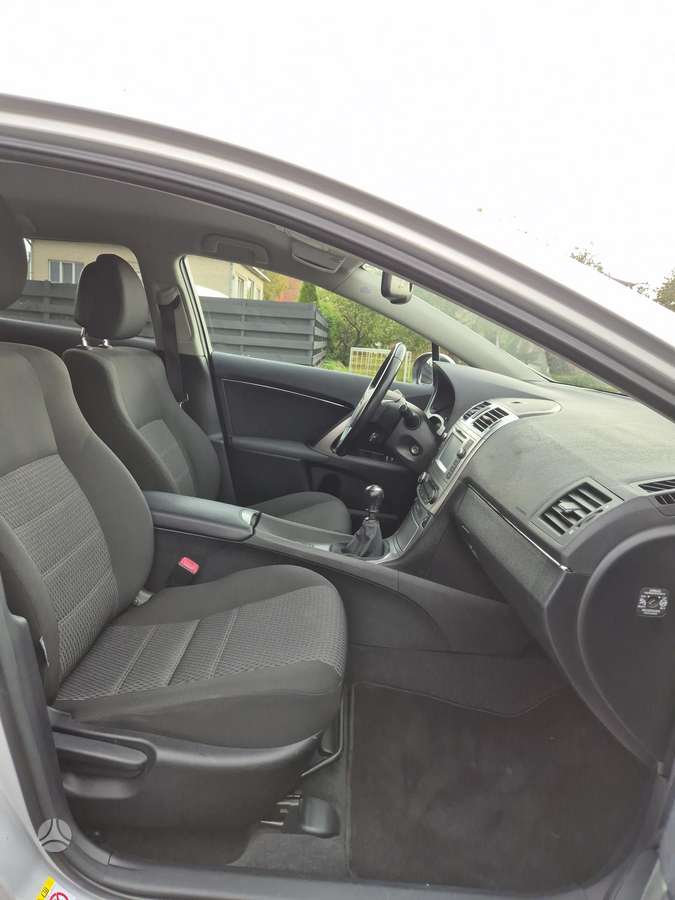 Toyota Avensis, 2.2 l., Универсал