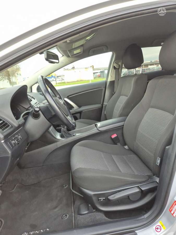 Toyota Avensis, 2.2 l., Универсал
