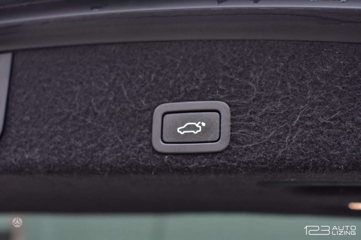 Volvo XC60, 2.0 l., Внедорожник / Кроссовер