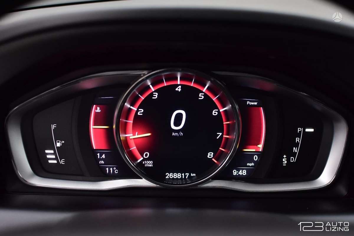 Volvo XC60, 2.0 l., Внедорожник / Кроссовер
