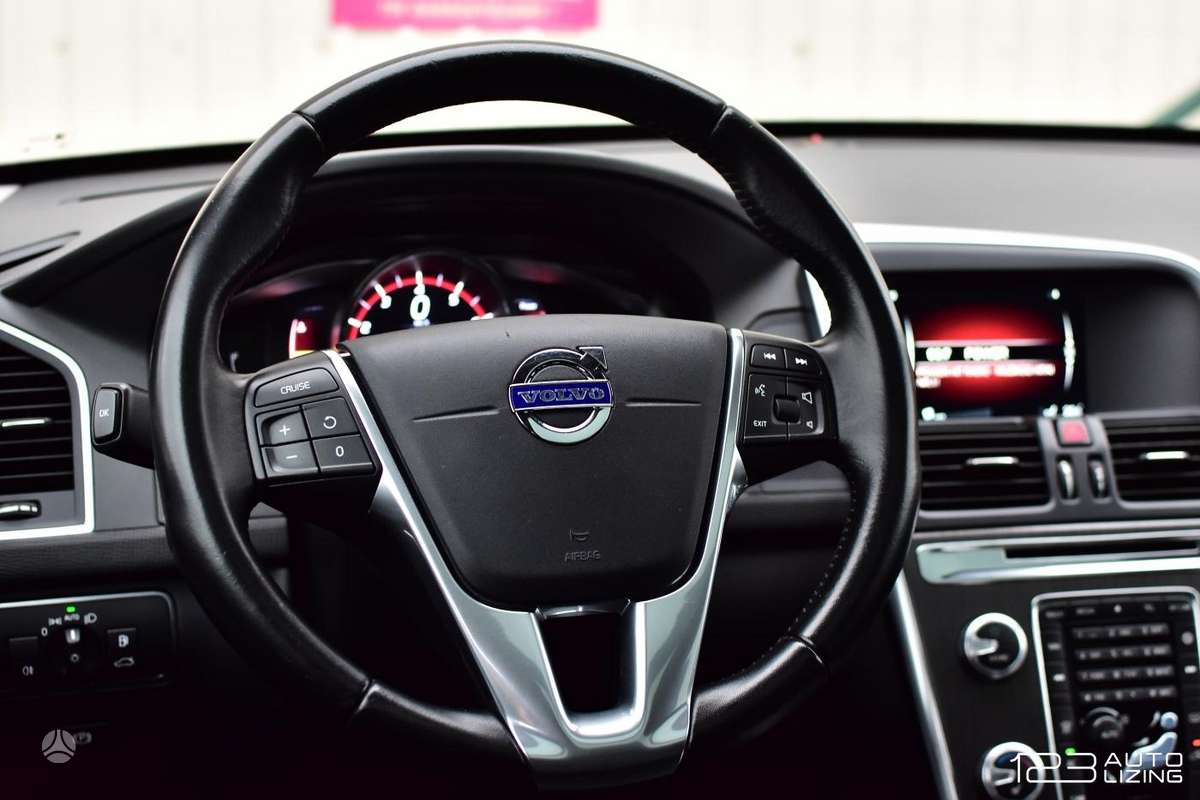 Volvo XC60, 2.0 l., Внедорожник / Кроссовер