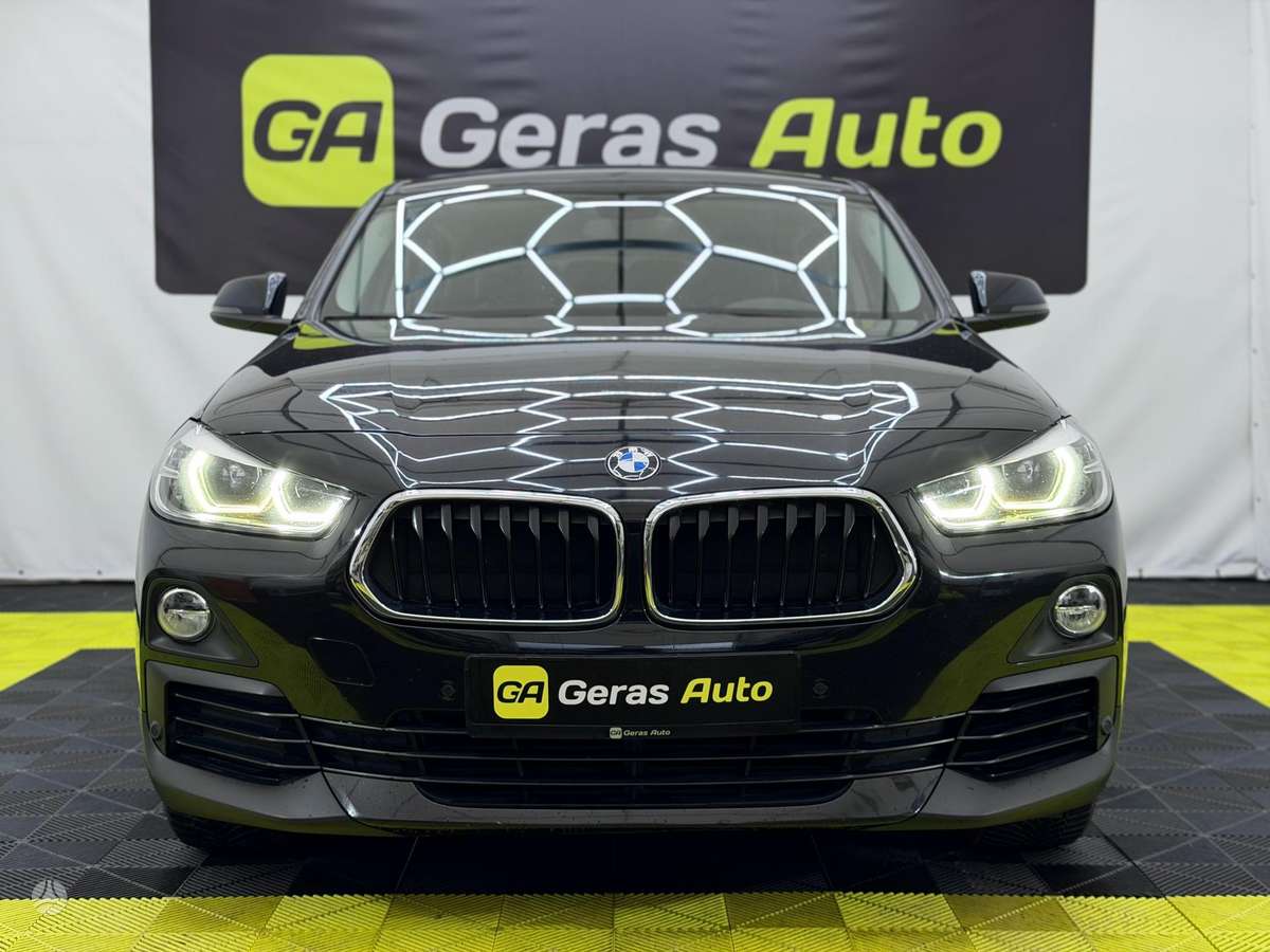 BMW X2, 2.0 l., off-road / crossover