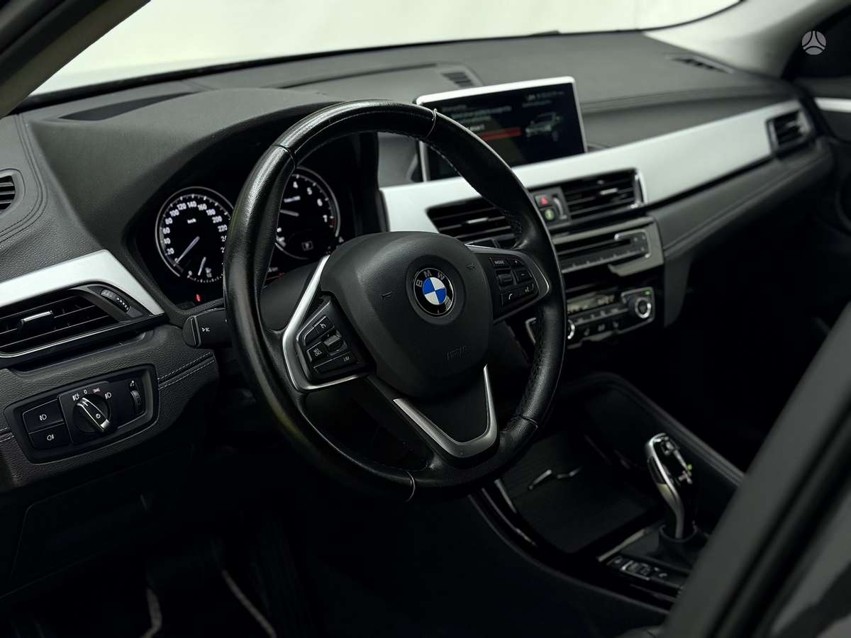 BMW X2, 2.0 l., Внедорожник / Кроссовер