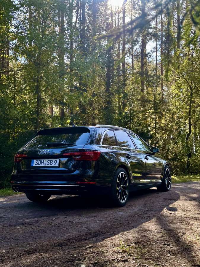 Audi A4, 2.0 l., Универсал