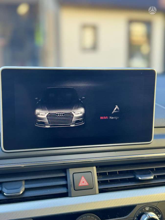 Audi A4, 2.0 l., Универсал
