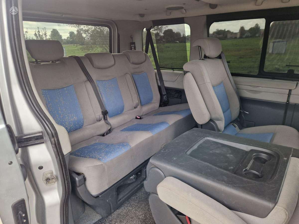 Renault Trafic, 2.5 l., passenger minibus