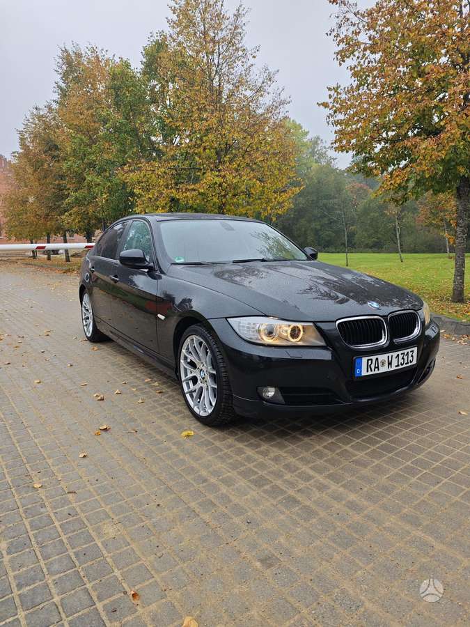 BMW 320, 2.0 l., Седан