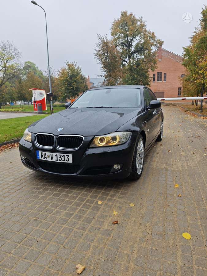 BMW 320, 2.0 l., sedanas