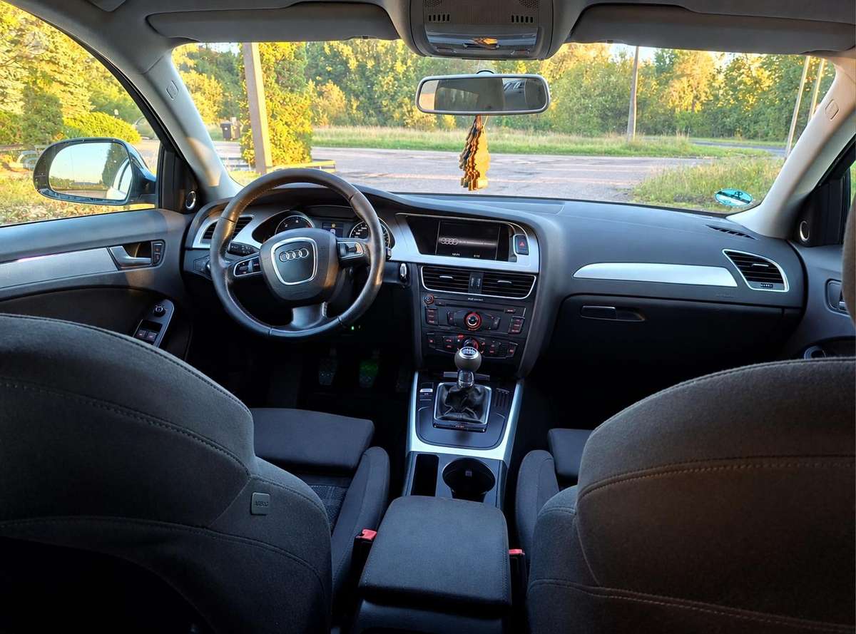 Audi A4, 2.0 l., universalas