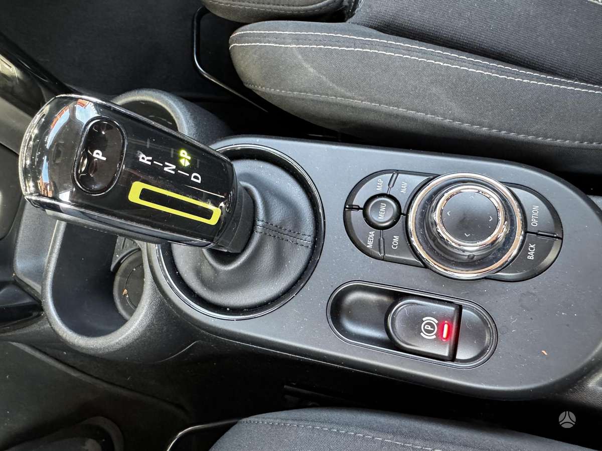 Mini Cooper SE, 34 кВт·ч, Хэтчбек