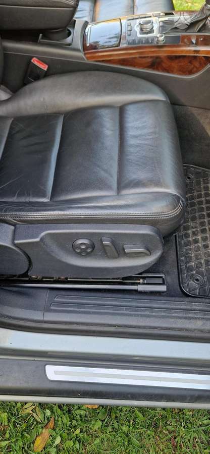 Audi A6, 3.0 l., universalas