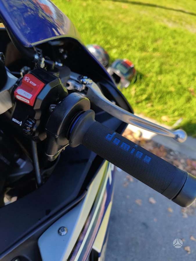 Yamaha R1 998cc, спортбайки / superbikes
