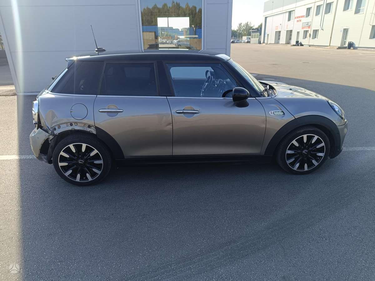 Mini Cooper, 1.5 l., hečbekas