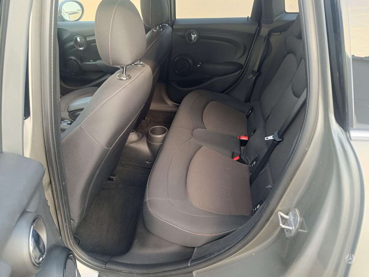 Mini Cooper, 1.5 l., hečbekas