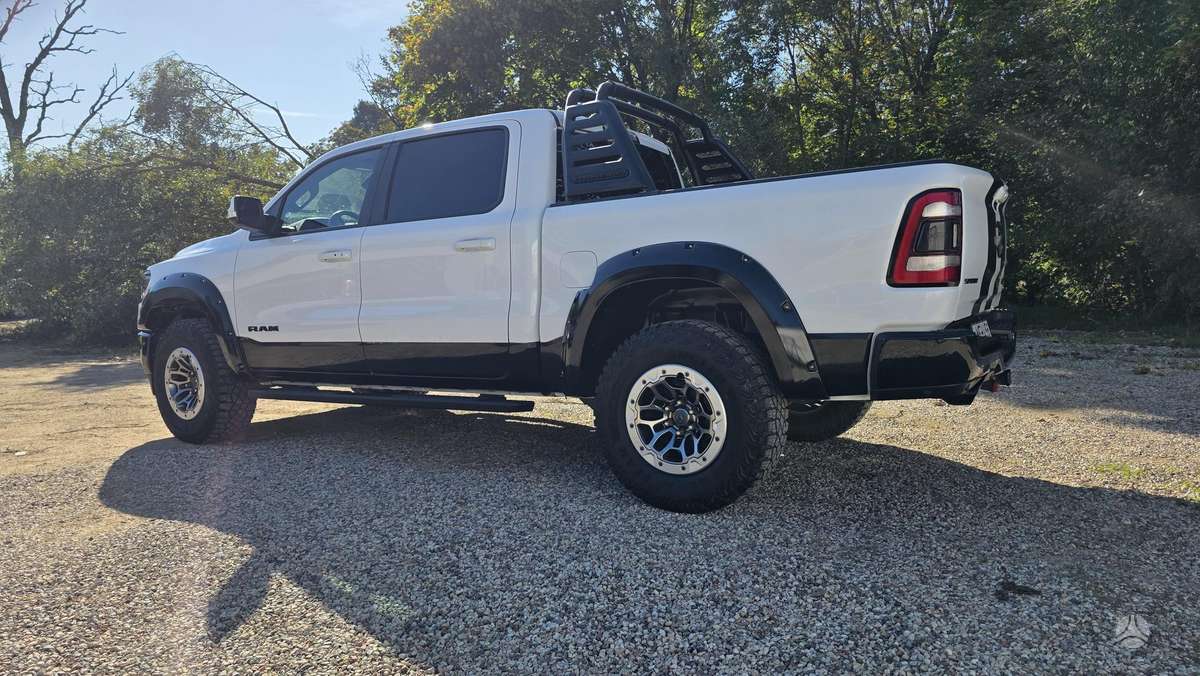 RAM 1500, 5.7 l., Пикап