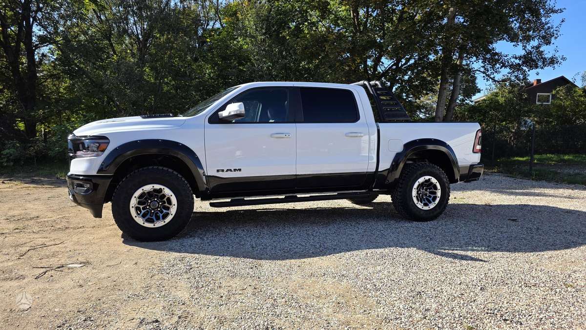 RAM 1500, 5.7 l., Пикап