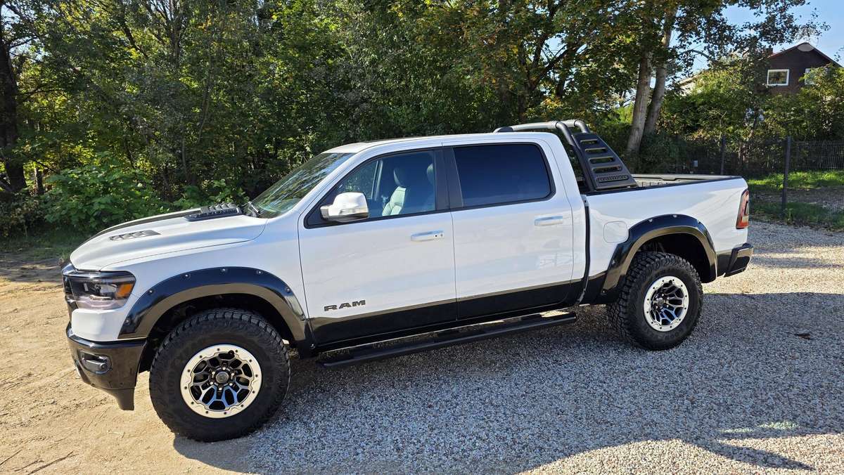 RAM 1500, 5.7 l., pick-up