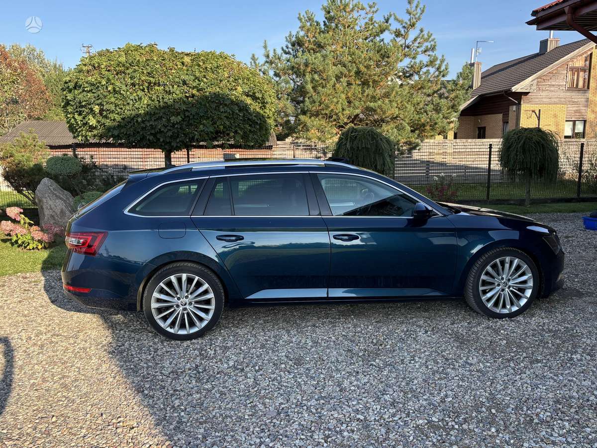 Skoda Superb, 1.6 l., Универсал