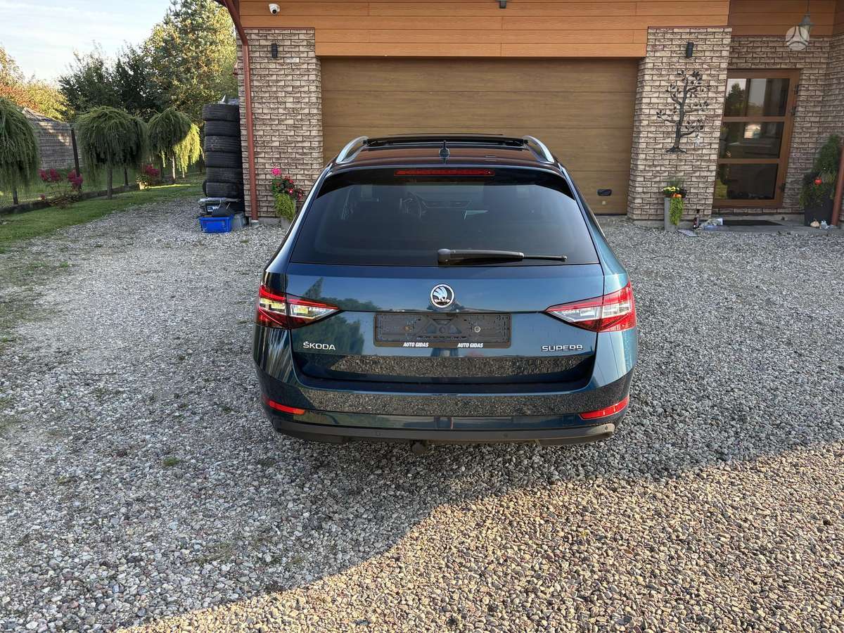 Skoda Superb, 1.6 l., Универсал