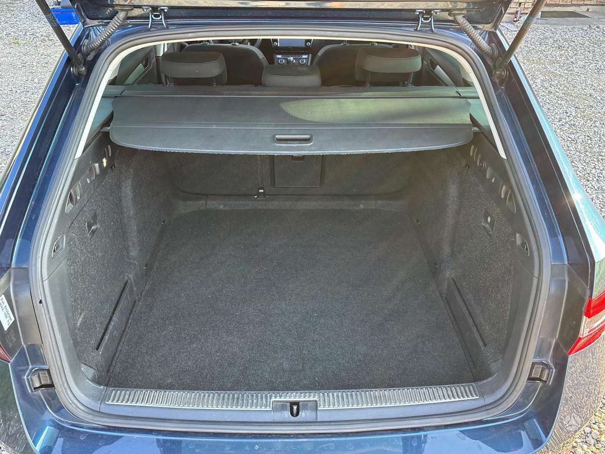Skoda Superb, 1.6 l., Универсал