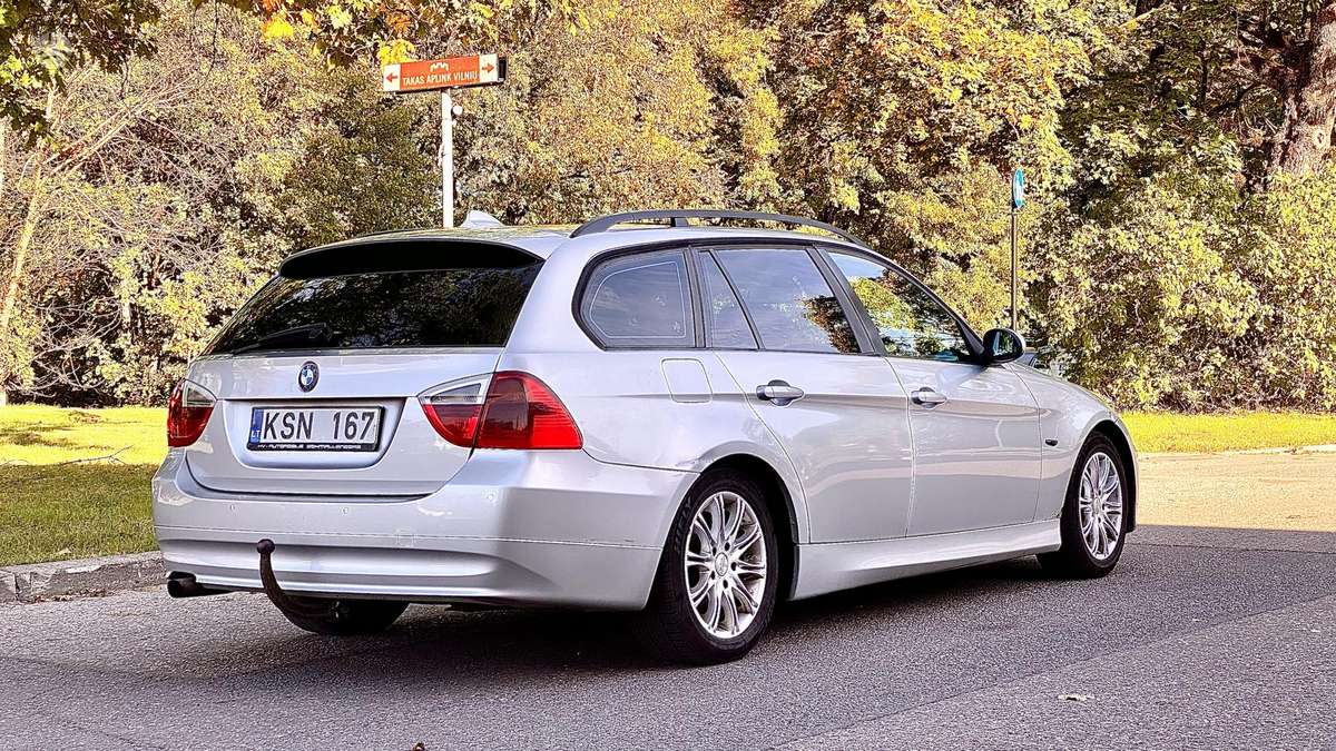 BMW 320, 2.0 l., universalas
