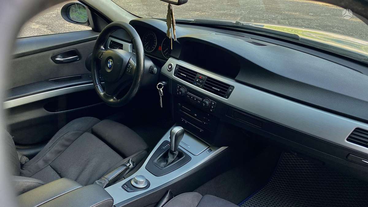 BMW 320, 2.0 l., universalas