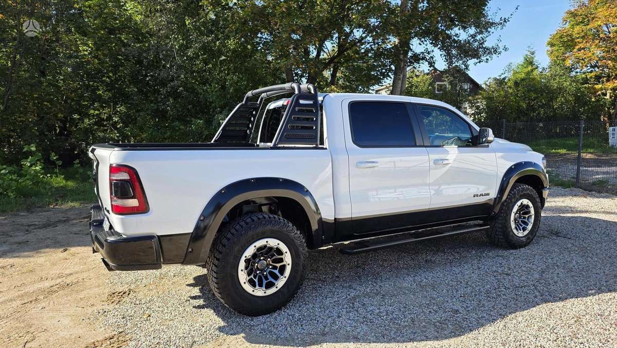 RAM 1500, 5.7 l., Пикап