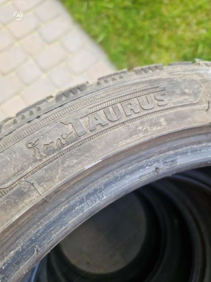 Taurus, зимние 225/45 R17