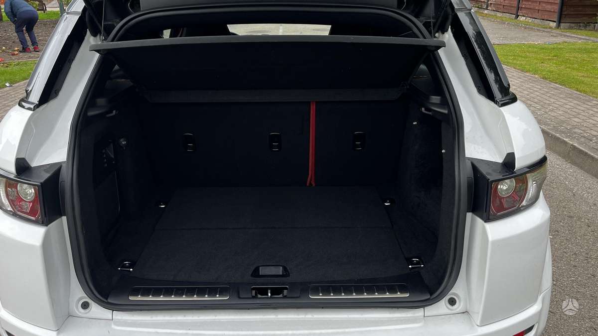 Land Rover Evoque, 2.2 l., off-road / crossover