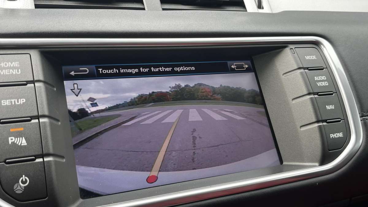 Land Rover Evoque, 2.2 l., off-road / crossover