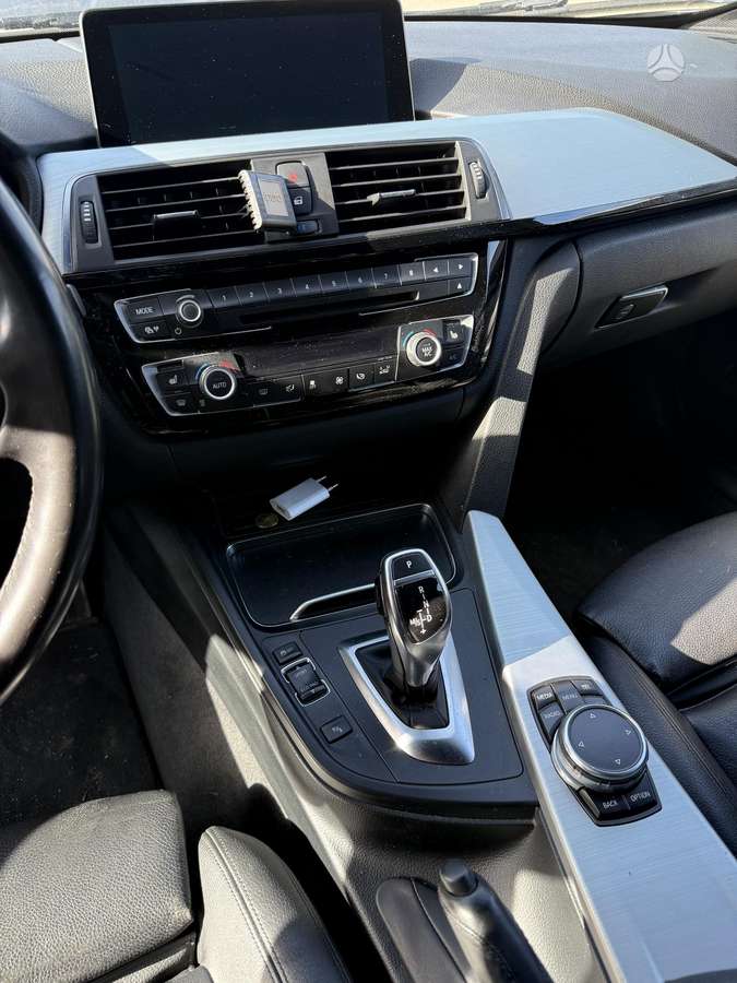BMW 320, 2.0 l., universalas