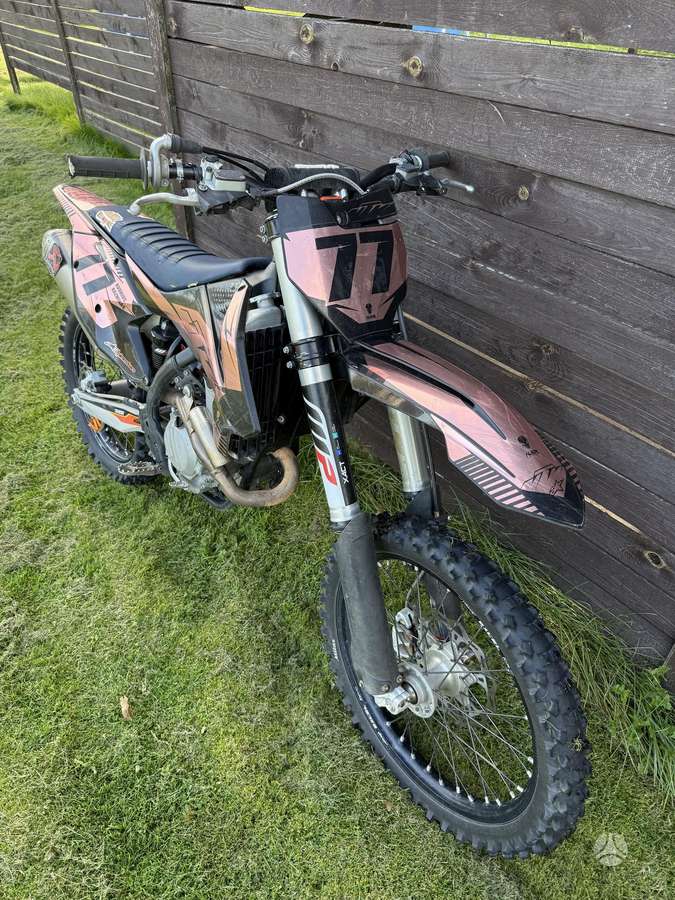 KTM -kita- 350cc, krosiniai