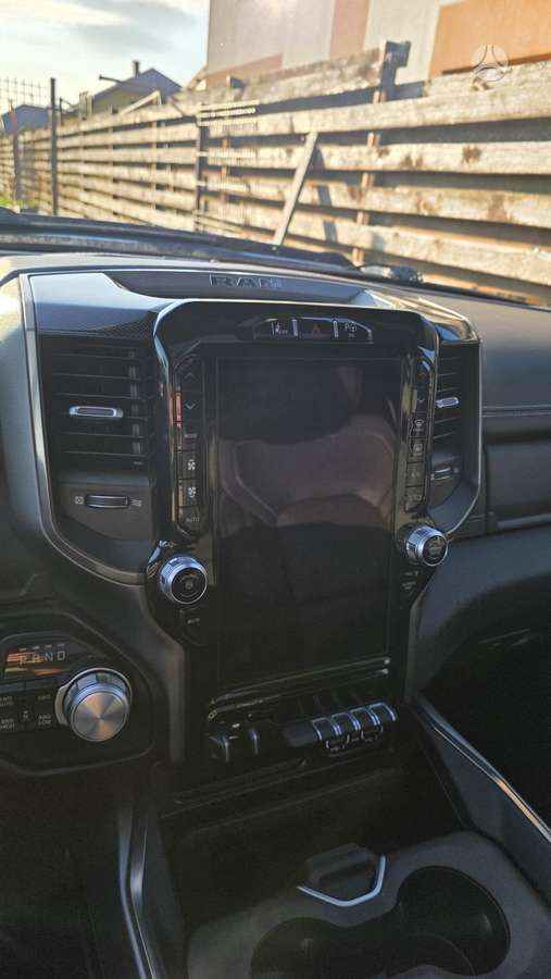 RAM 1500, 5.7 l., pick-up
