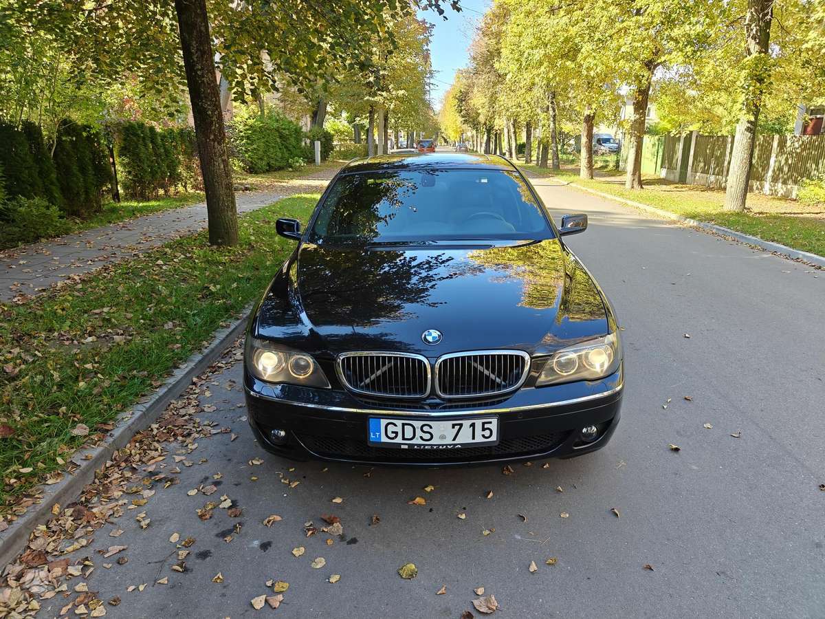 BMW 730, 3.0 l., Седан