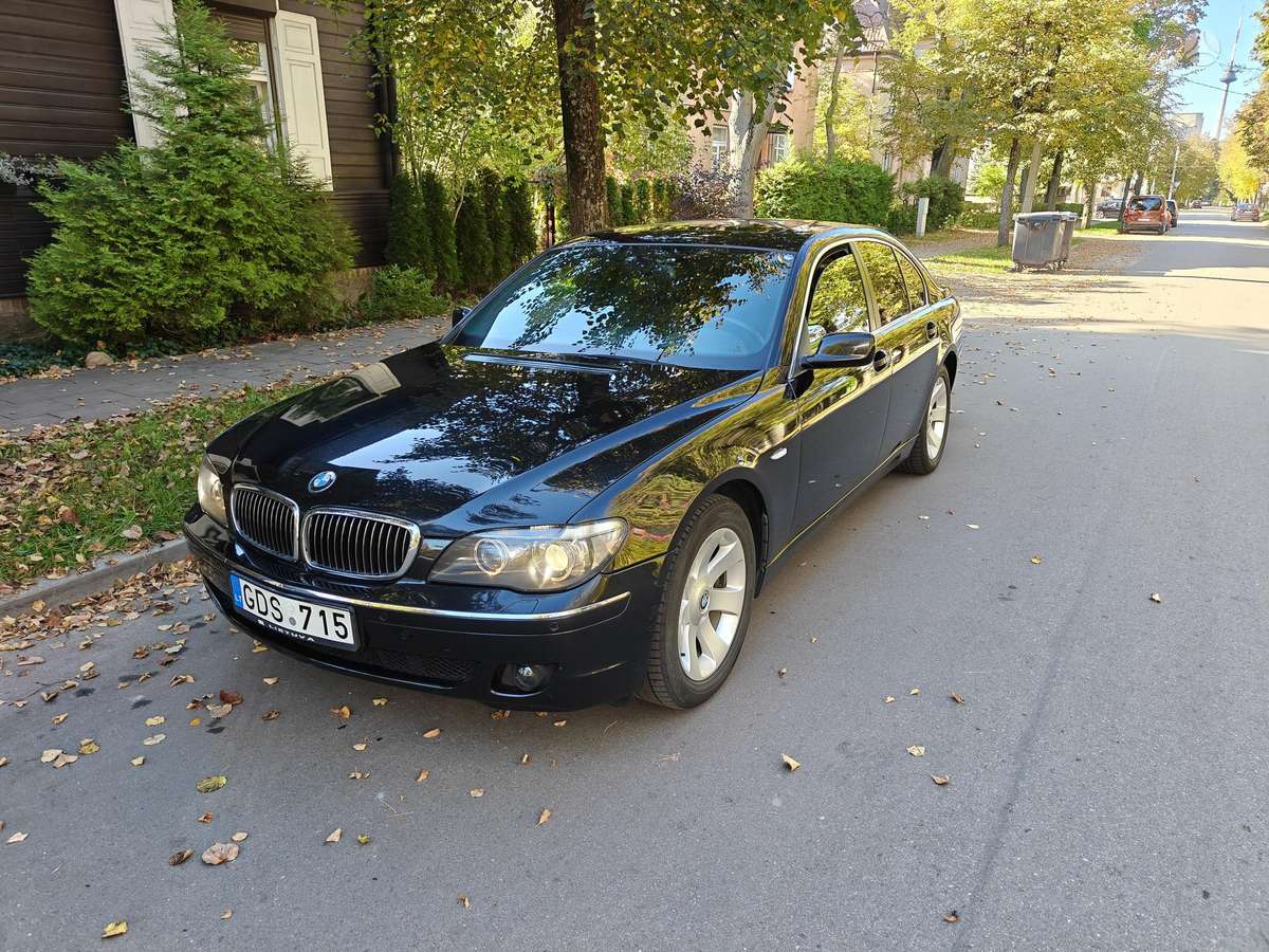 BMW 730, 3.0 l., Седан