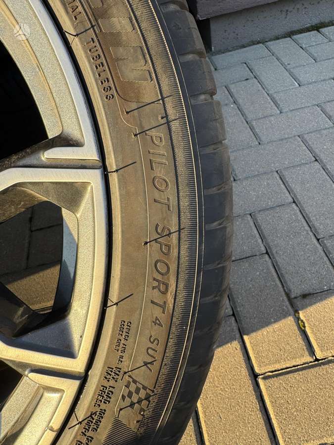 BMW Style 741m, light alloy, R21