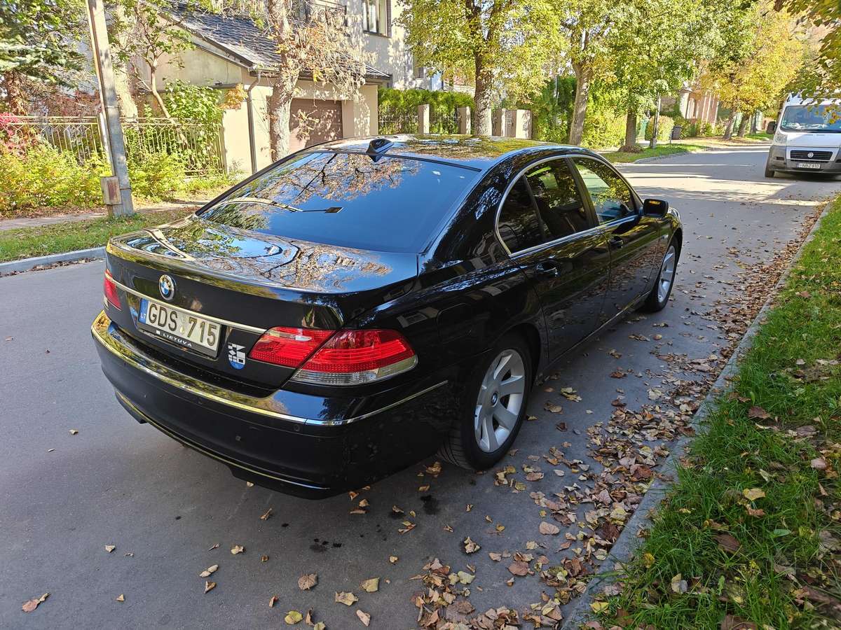 BMW 730, 3.0 l., Седан