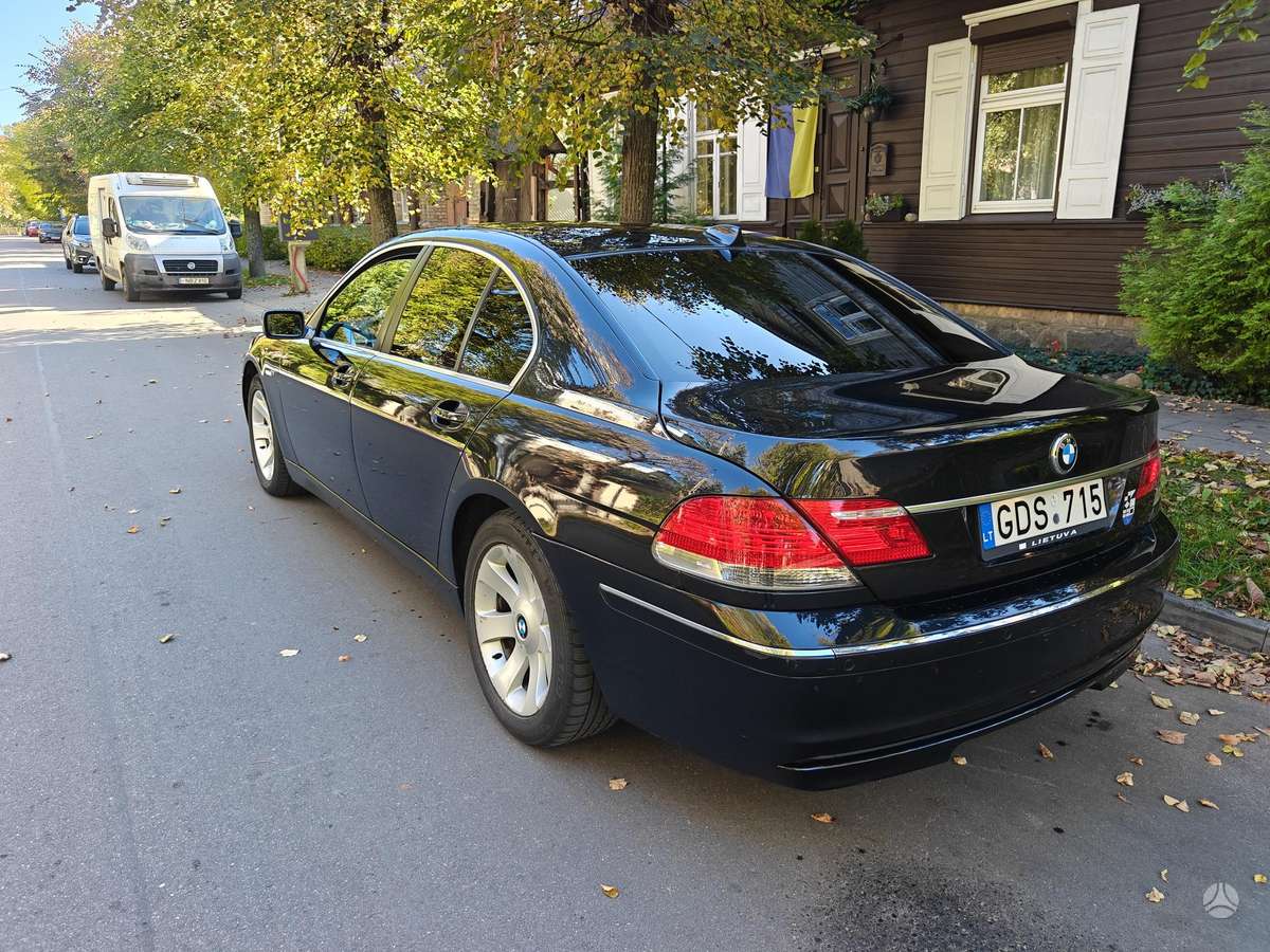 BMW 730, 3.0 l., Седан