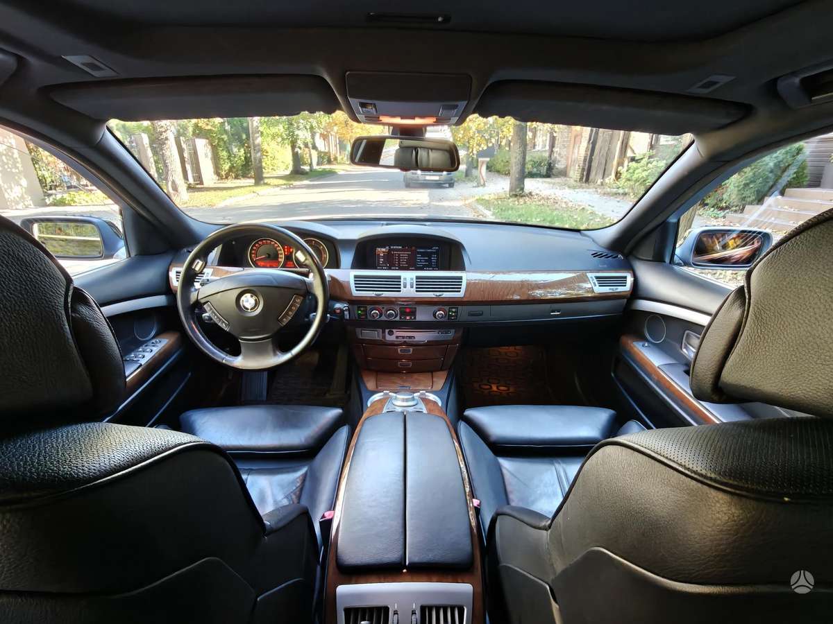BMW 730, 3.0 l., Седан