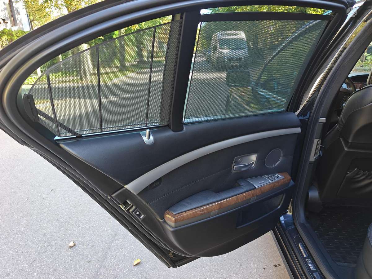BMW 730, 3.0 l., Седан